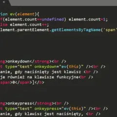 Kod JavaScript w pliku index.html obsługuje zdarzenia klawiatury, pokazując, jak html ile gelişmiş web işlemleri są realizowane.