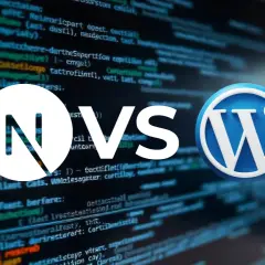 Porównanie: logo Next.js vs WordPress na tle kodu. Który CMS czy HTML wybrać?