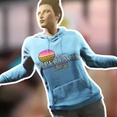 Kobieta w błękitnej bluzie z napisem "Superyacht Life" na tle zachodzącego słońca, jakby z gry GTA 5 na Nintendo Switch.
