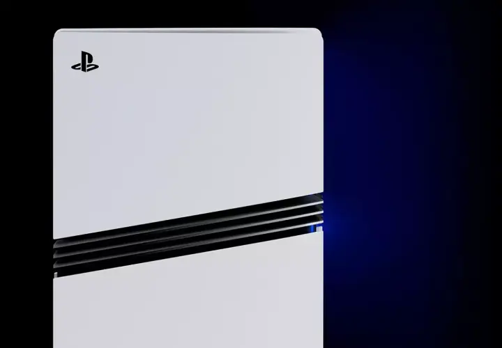 Biała konsola PlayStation 5 leży poziomo, z niebieskim światłem emanującym z bocznego otworu wentylacyjnego.