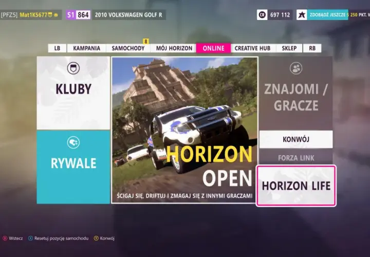 Menu gry Forza Horizon 5, opcja "Horizon Open" zachęca do ścigania się, driftowania i zmagań z innymi graczami w trybie multiplayer.
