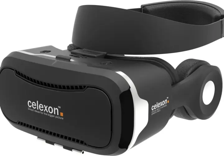 Czarne gogle VR marki Celexon z wbudowanymi słuchawkami. Idealne, gdy zastanawiasz się, jakie gogle VR wybrać do wirtualnych wrażeń.