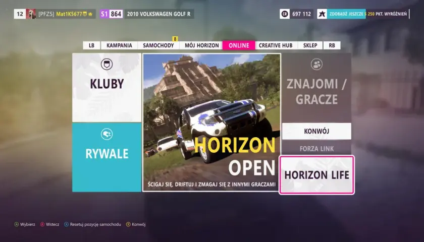 Menu gry Forza Horizon 5, opcja "Horizon Open" zachęca do ścigania się, driftowania i zmagań z innymi graczami w trybie multiplayer.