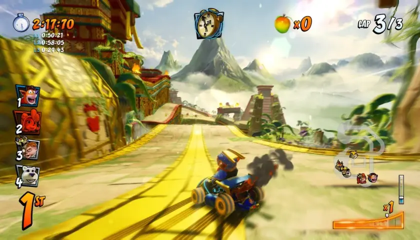 Wyścig w grze Crash Team Racing na PC. Crash Bandicoot prowadzi na 1. miejscu, wyprzedzając rywali na malowniczej trasie.