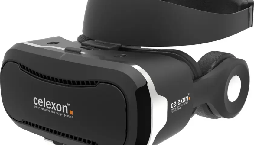 Czarne gogle VR marki Celexon z wbudowanymi słuchawkami. Idealne, gdy zastanawiasz się, jakie gogle VR wybrać do wirtualnych wrażeń.