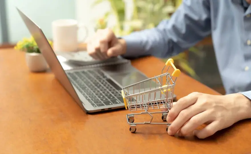 Jak założyć sklep na WordPress z WooCommerce - Kompletny poradnik