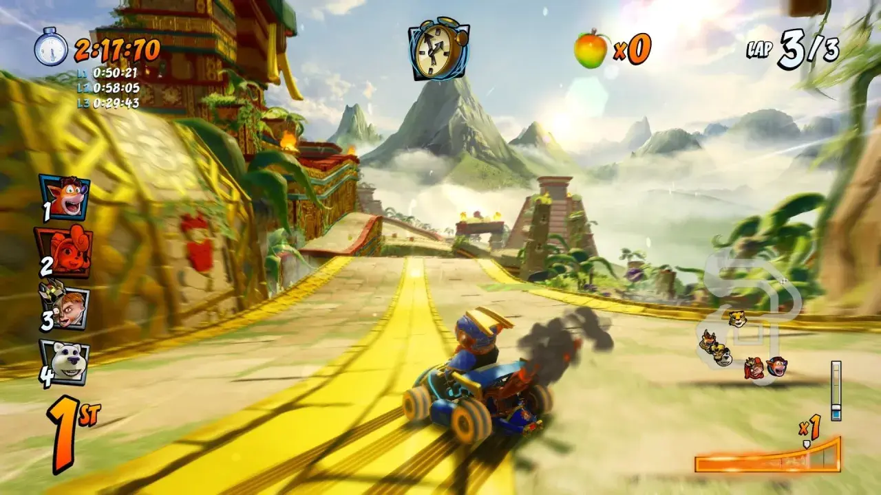 Wyścig w grze Crash Team Racing na PC. Crash Bandicoot prowadzi na 1. miejscu, wyprzedzając rywali na malowniczej trasie.