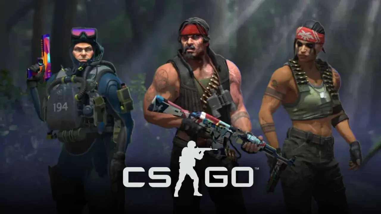 Trzech żołnierzy CS:GO w akcji podczas operacji Riptide. Jeden w kombinezonie nurkowym, drugi z karabinem, trzecia z karabinem.