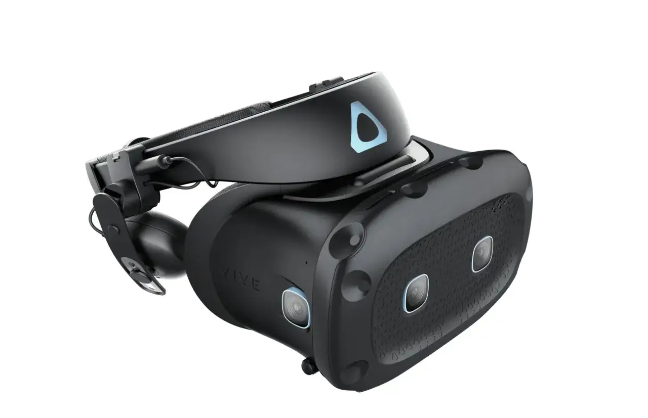 Okulary VR Vive z widocznym kablem, gotowe do podłączenia do komputera.